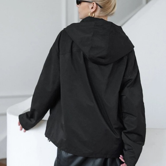 SHEIN Solid Zip Up Hooded Kangaroo Pocket Jacket - Picture 3 of 3